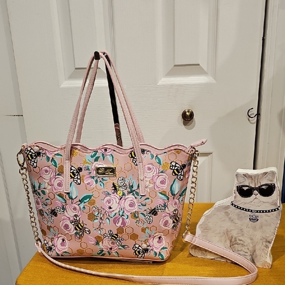 Luv Betsey Johnson Aspen Small Size Tote Pink Floral/Bees NWOT